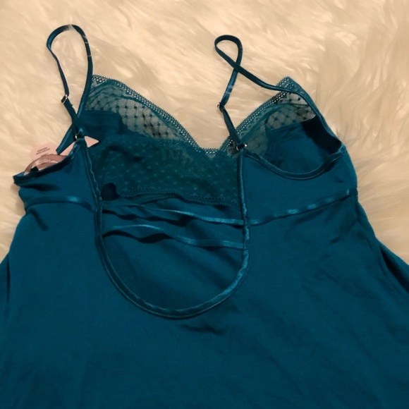 VICTORIA'S SECRET Super Soft Slip - Picture 4 of 7